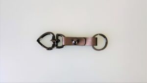 Key-O Black Heart Shaped Carabiner Gold Leather Strap